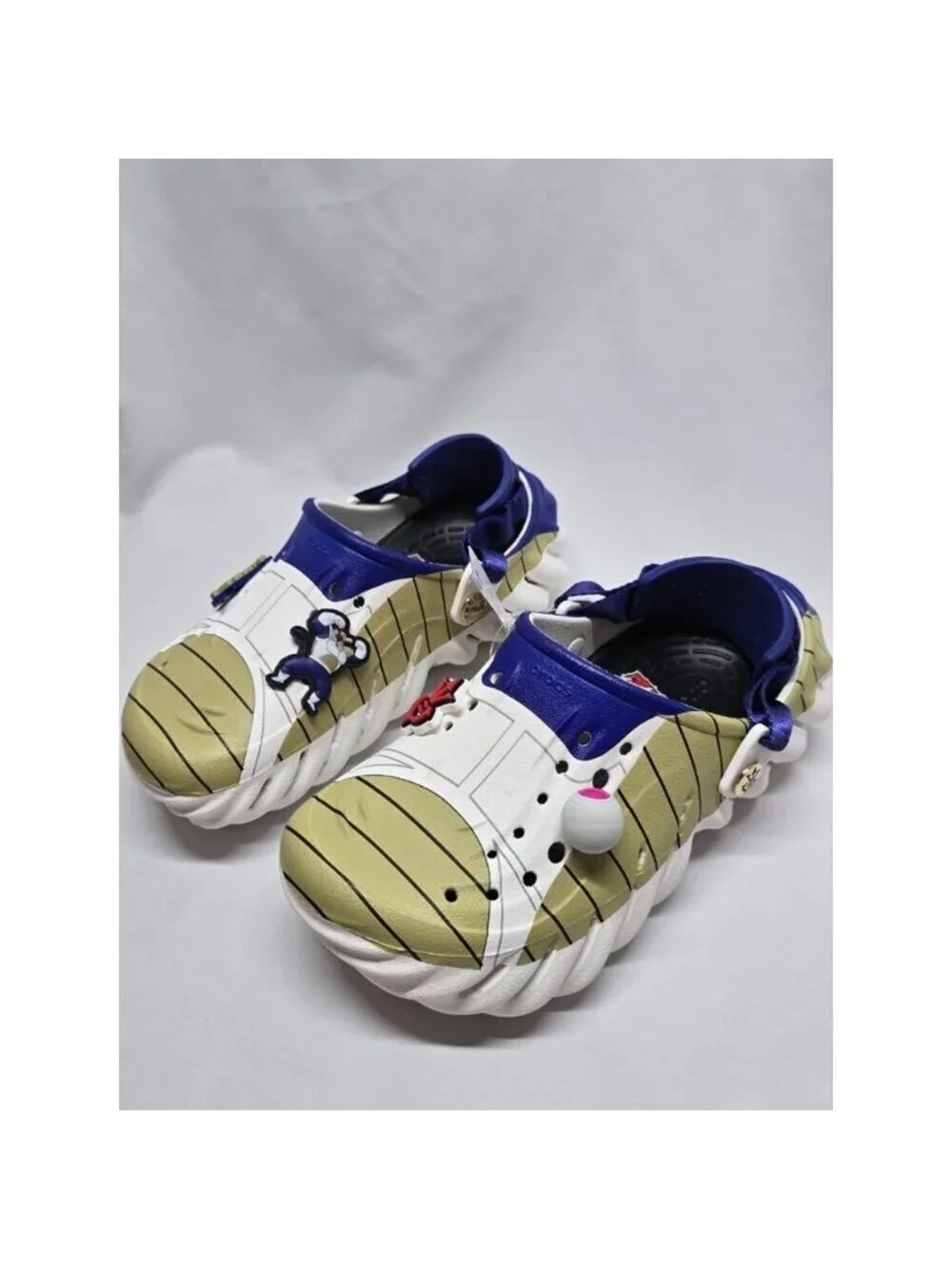 Crocs x Dragon Ball Z Echo Clog Vegeta Brand New - Mens 4/Women's Size 6 Unisex